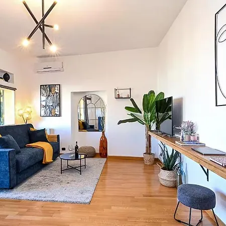 Beautiful Near Piazza Navona! Apartment Rom