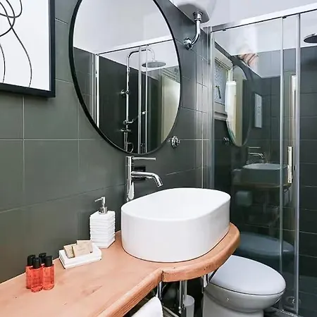 Beautiful Near Piazza Navona! Apartment *
