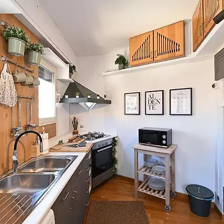 Apartment Beautiful Near Piazza Navona!