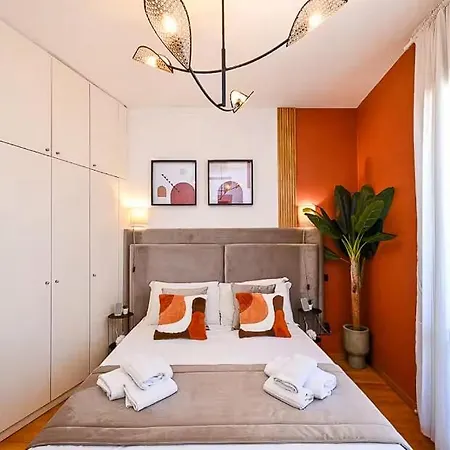 아파트 Beautiful Near Piazza Navona!